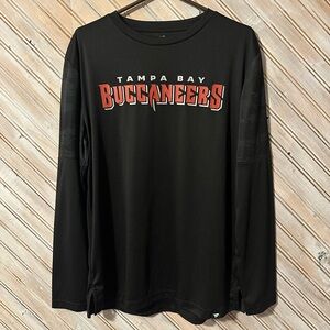Tampa Bay Buccaneers NFL Football Fan Fanatics Long Sleeve Sports Jersey Shirt